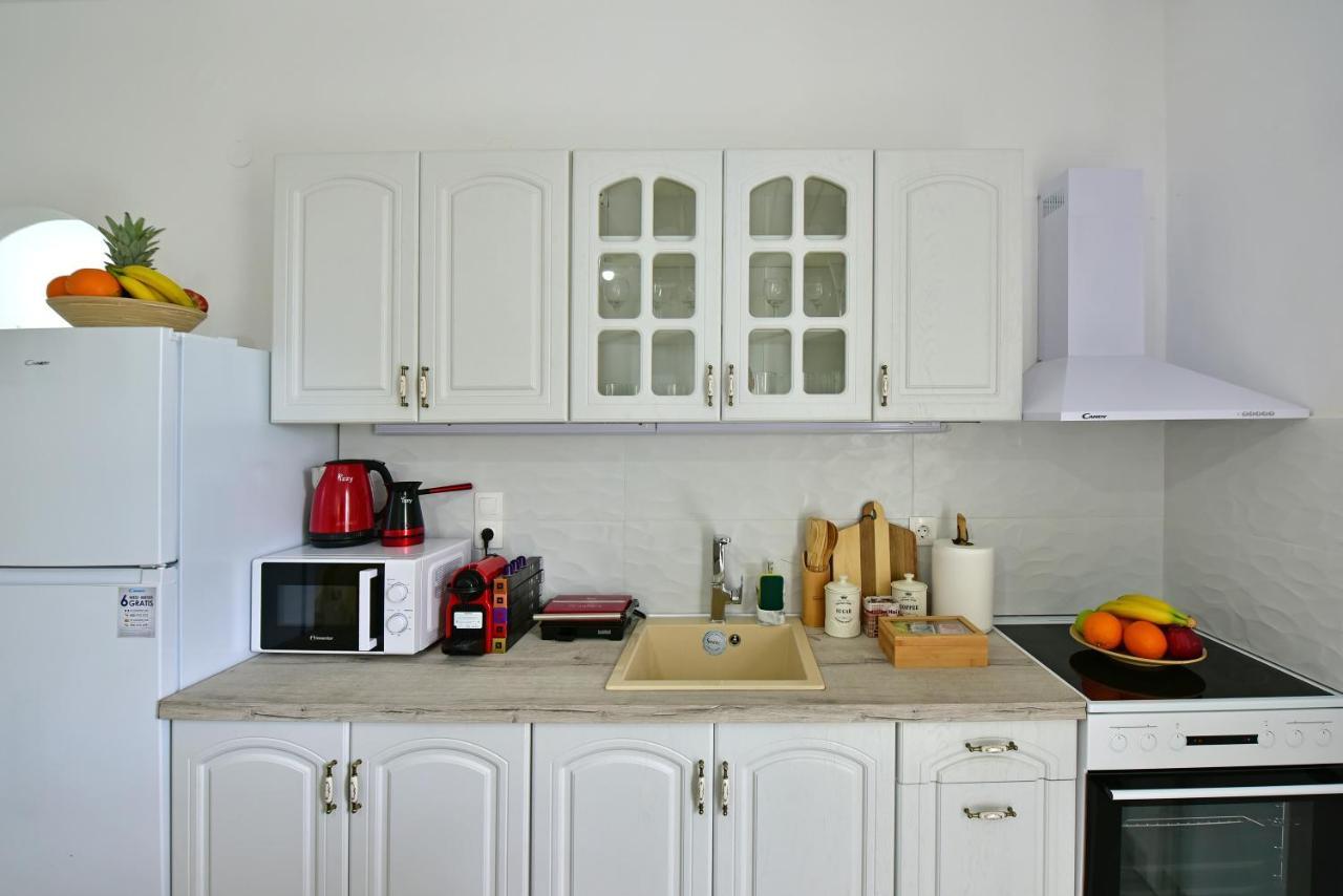 Olivo Luxury Apartment Hydra  Exterior photo